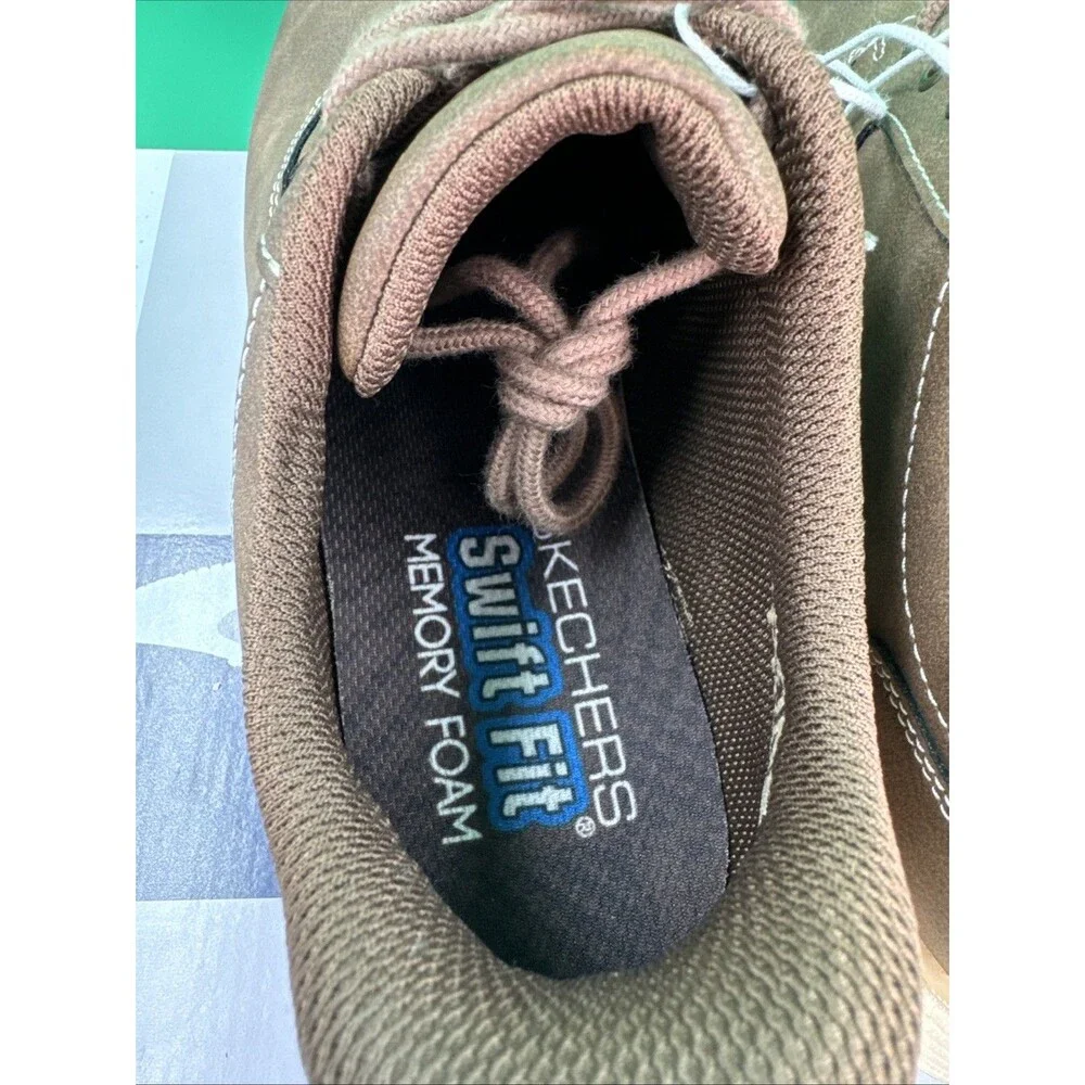 Skechers Hands Free Swift Fit Men’s 8.5 Brown Waterproof Casual Lace Sneakers